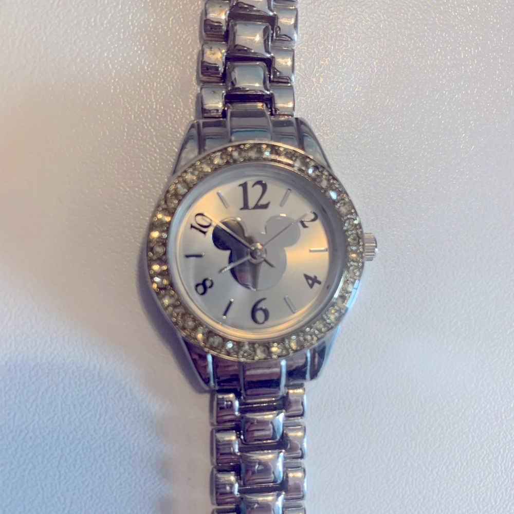 3/$25✨ DISNEY Y2Ks Mickey Watch